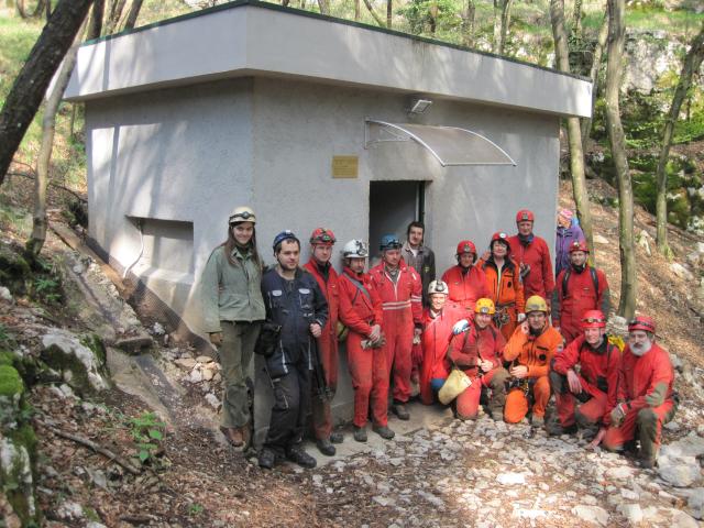 Labodnica – Labadnica; Lab’dnica (= Grotta di Trebiciano) – sreda, 26.03.2014