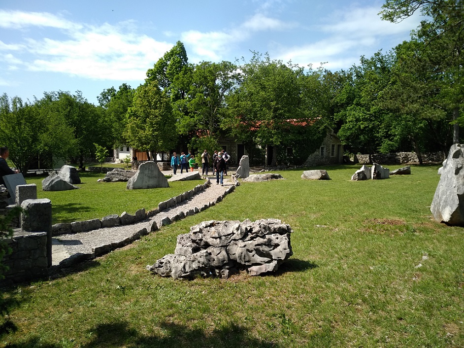 Obisk jame Vilenica po koronakrizi